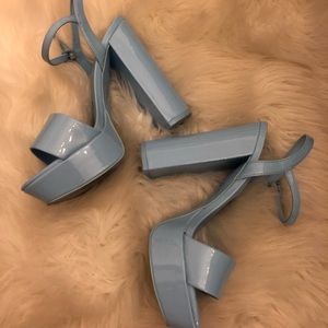 ALDO BABY BLUE HEELS 🦋
